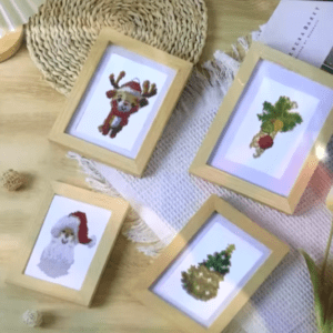 Minis 12 teilig – Weihnachtsthema 15x15cm