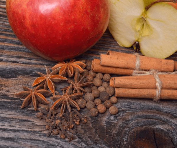 Handgemachte Kerze aus Soja Wachs - Apfel & Zimt